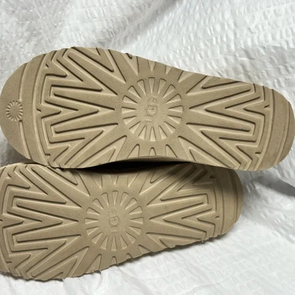 UGG Tan Women's Slippers - Picture 7 of 16